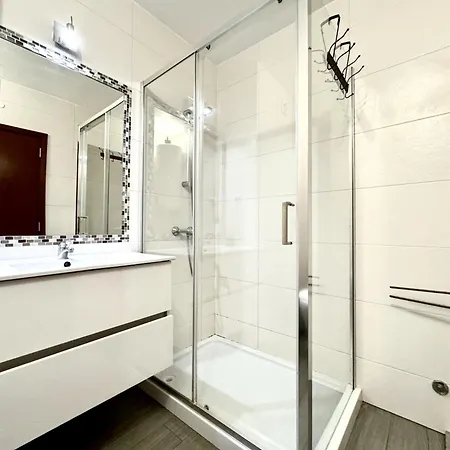 Da Rocha 2 By Homing Apartment *