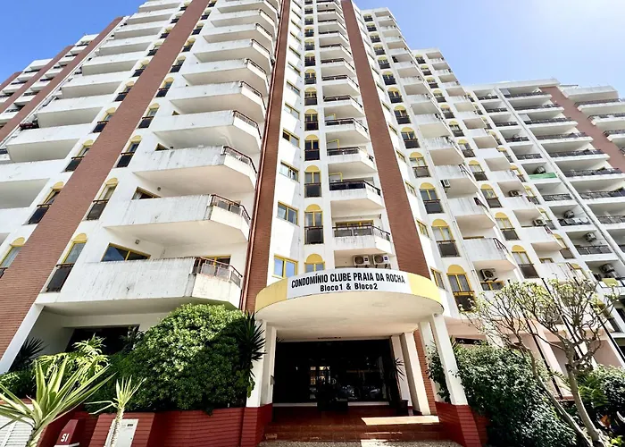 Da Rocha 2 By Homing Daire *